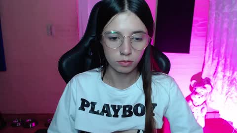   online show from 9, 1, 2025