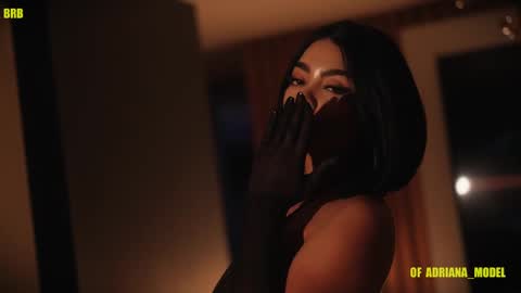 Snapshot of valeria_orozco chatting on 4, 3, 2025 valeria_orozco online show from 4, 3, 2025