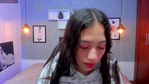 Snapshot of valeria_rossi7 chatting on 5, 11, 2025 Valeria online show from 5, 11, 2025