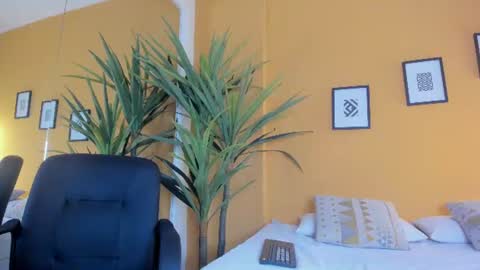 Snapshot of valeria_rua chatting on 11, 7, 2026 valeria_rua online show from 11, 7, 2026