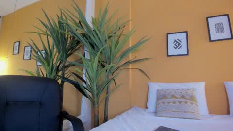 Snapshot of valeria_rua chatting on 14, 7, 2026 valeria_rua online show from 14, 7, 2026