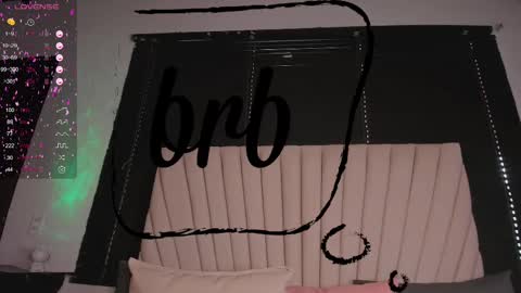 Snapshot of valeria_uribe22 chatting on 13, 2, 2025 online show from 13, 2, 2025