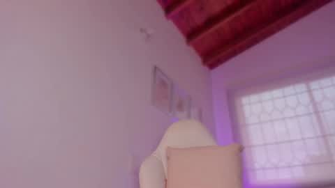 Snapshot of valeria_uribe22 chatting on 8, 2, 2026 online show from 8, 2, 2026