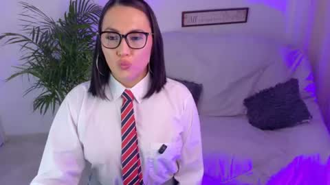 Snapshot of valeriaa_cruz chatting on 10, 7, 2026 valeriaa cruz online show from 10, 7, 2026
