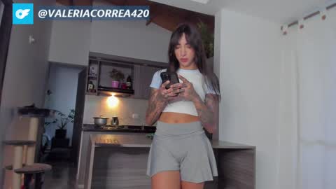 Snapshot of valeriabunny chatting on 19, 12, 2024 Valeria IG valeriacorrea430 online show from 19, 12, 2024