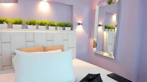 Snapshot of valeriagarciax chatting on 15, 11, 2025 ValeriaGarciax online show from 15, 11, 2025