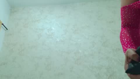 valeriarosee_ online show from 4, 6, 2026