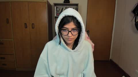 Snapshot of valerie__sky chatting on 27, 1, 2025 Val online show from 27, 1, 2025