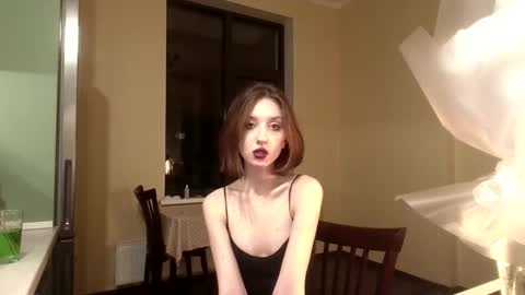 Snapshot of valerie_mooon chatting on 14, 2, 2025 Kristi moony online show from 14, 2, 2025