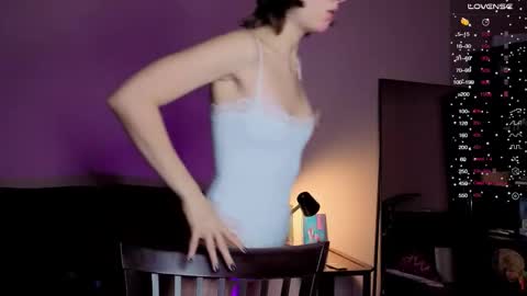 Snapshot of valerie_mooon chatting on 31, 10, 2025 Kristi moony online show from 31, 10, 2025