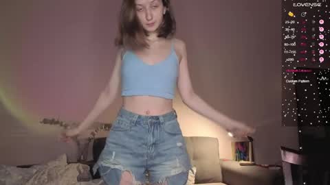 Snapshot of valerie_mooon chatting on 30, 5, 2026 Kristi moony online show from 30, 5, 2026