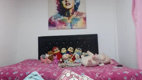 valerie_rousse online show from 25, 2, 2025