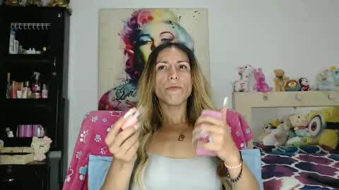 Snapshot of valerie_rousse chatting on 22, 5, 2026 valerie_rousse online show from 22, 5, 2026