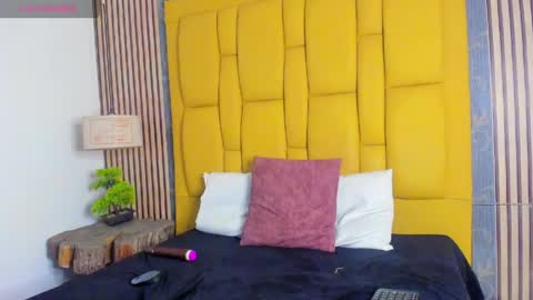 valeriilopez online show from 25, 4, 2026