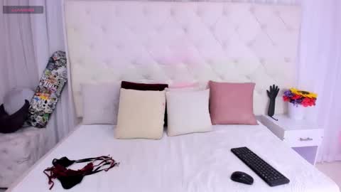 valeria111111 online show from 19, 9, 2025