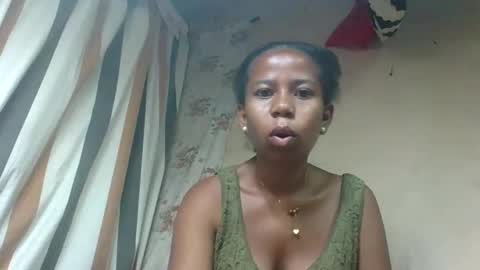 Snapshot of valerinezah chatting on 4, 2, 2026 valerinezah online show from 4, 2, 2026