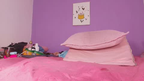 Valeryn online show from 4, 2, 2025