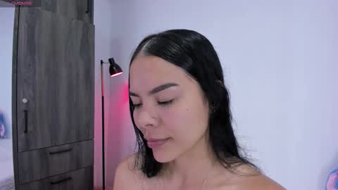 Cris  online show from 12, 2, 2026