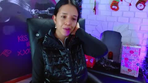 Snapshot of valery_meer_ chatting on 23, 12, 2024 Valeria online show from 23, 12, 2024