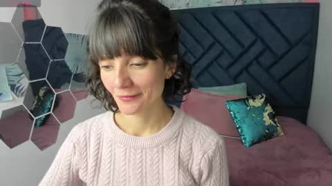 Snapshot of valery_more__ chatting on 20, 2, 2026 VALERY MORE online show from 20, 2, 2026