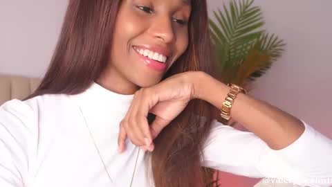 Snapshot of valery_swan1 chatting on 10, 9, 2025 Valery swan1 online show from 10, 9, 2025