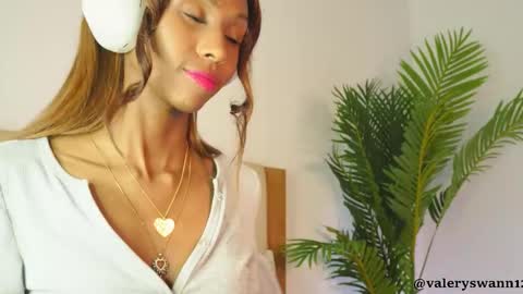 Valery swan1 online show from 12, 2, 2026