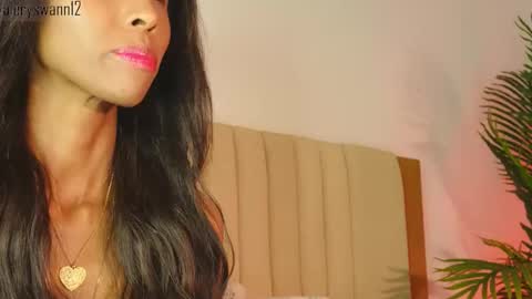 Valery swan1 online show from 13, 3, 2026