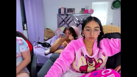 Snapshot of valery_taylor_1 chatting on 23, 5, 2026 valery online show from 23, 5, 2026
