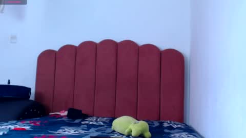 B V Naughty online show from 2, 1, 2025