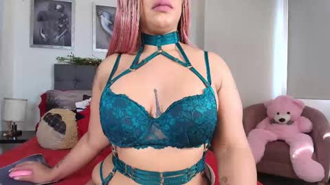 Snapshot of valeryharriz chatting on 20, 2, 2025 valeryharriz online show from 20, 2, 2025