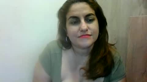 Snapshot of valerysquirtxxx chatting on 27, 10, 2025 VALERY SQUIRT online show from 27, 10, 2025