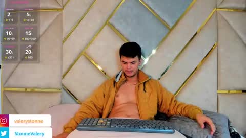 Snapshot of valerystonne_ chatting on 9, 3, 2025 Valery Stonne online show from 9, 3, 2025