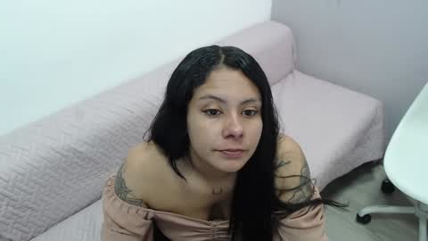 valevicious online show from 20, 1, 2025