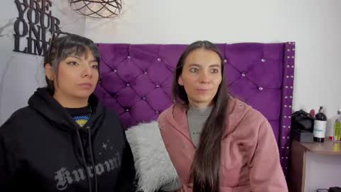 Snapshot of valkiria_and_dione chatting on 9, 7, 2026 Valkiria and Dione online show from 9, 7, 2026
