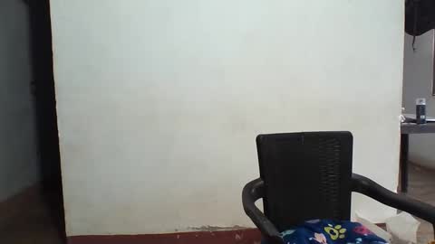 valkyazrael online show from 4, 3, 2026