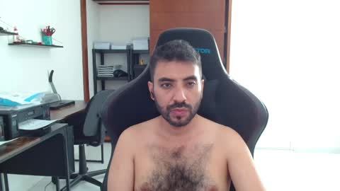 Snapshot of vallartamexi chatting on 6, 6, 2026 Roberto Carlos online show from 6, 6, 2026