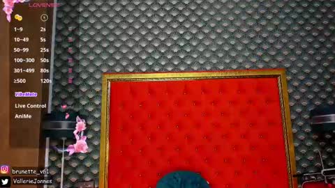 Snapshot of valleriejonnes chatting on 9, 3, 2025 Valerie Val V online show from 9, 3, 2025