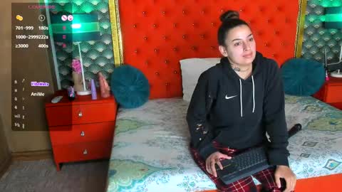 Snapshot of valleriejonnes chatting on 30, 4, 2026 Valerie Val V online show from 30, 4, 2026