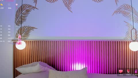 valleriie_ online show from 9, 4, 2026