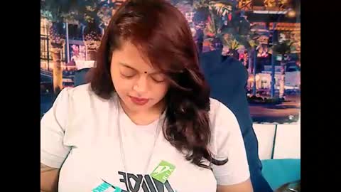 Snapshot of valleyval chatting on 29, 12, 2024 indianvalvet priya is back online show from 29, 12, 2024