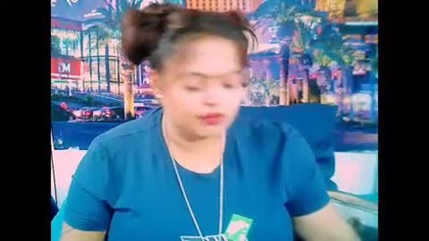 Snapshot of valleyval chatting on 24, 1, 2025 indianvalvet priya is back online show from 24, 1, 2025