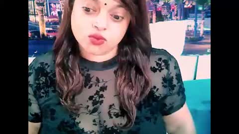 Snapshot of valleyval chatting on 7, 2, 2025 indianvalvet priya is back online show from 7, 2, 2025