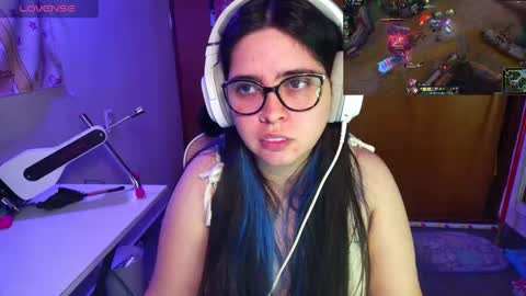 Im Violet online show from 8, 2, 2025