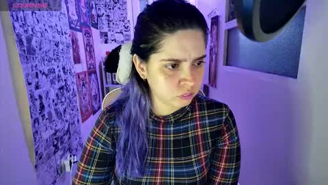 Im Violet online show from 1, 12, 2025