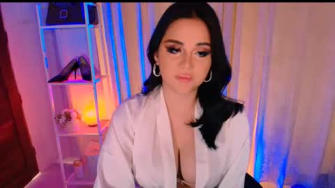 Vally online show from 4, 12, 2025