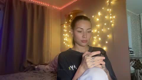 Little Devil online show from 23, 9, 2025