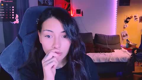 Little Devil online show from 20, 10, 2025