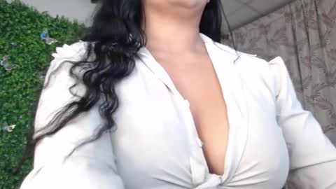 valquiria_sirgun online show from 14, 12, 2025