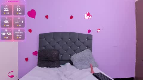 Snapshot of valu_0 chatting on 17, 2, 2025 valu online show from 17, 2, 2025