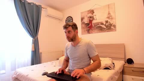 valyvalisimo online show from 3, 3, 2026